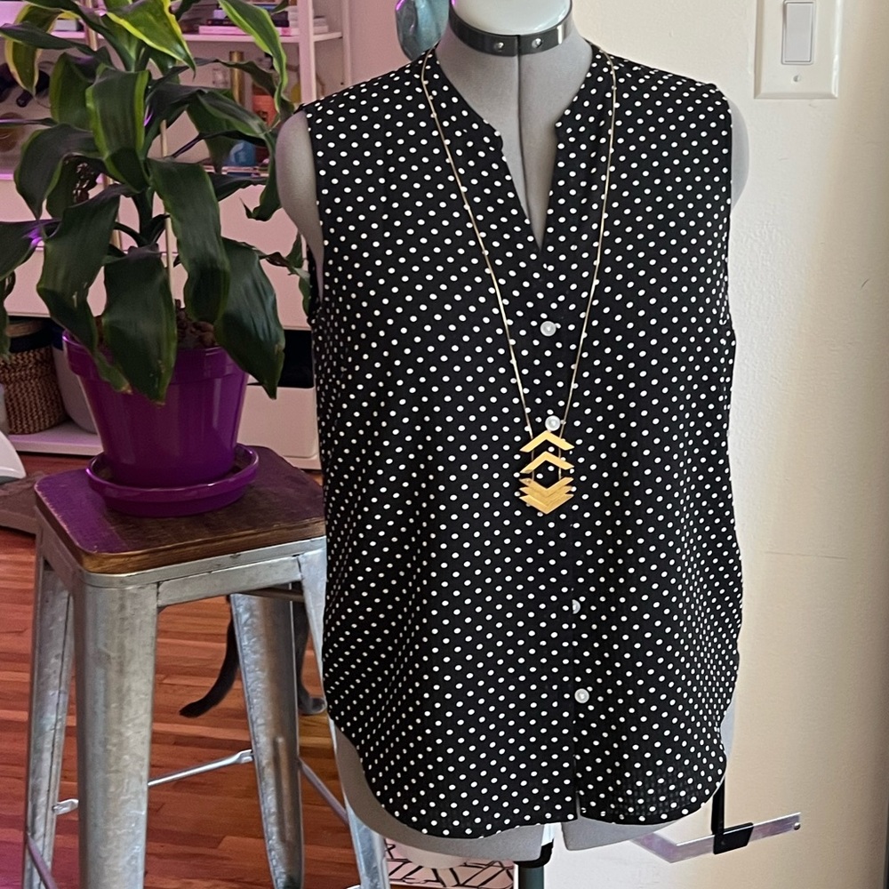 Jones | New York, casual work sleeveless blouse, Medium